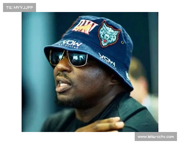 帕迪·平布雷特：从英国明星到UFC临时冠军挑战者的旅程